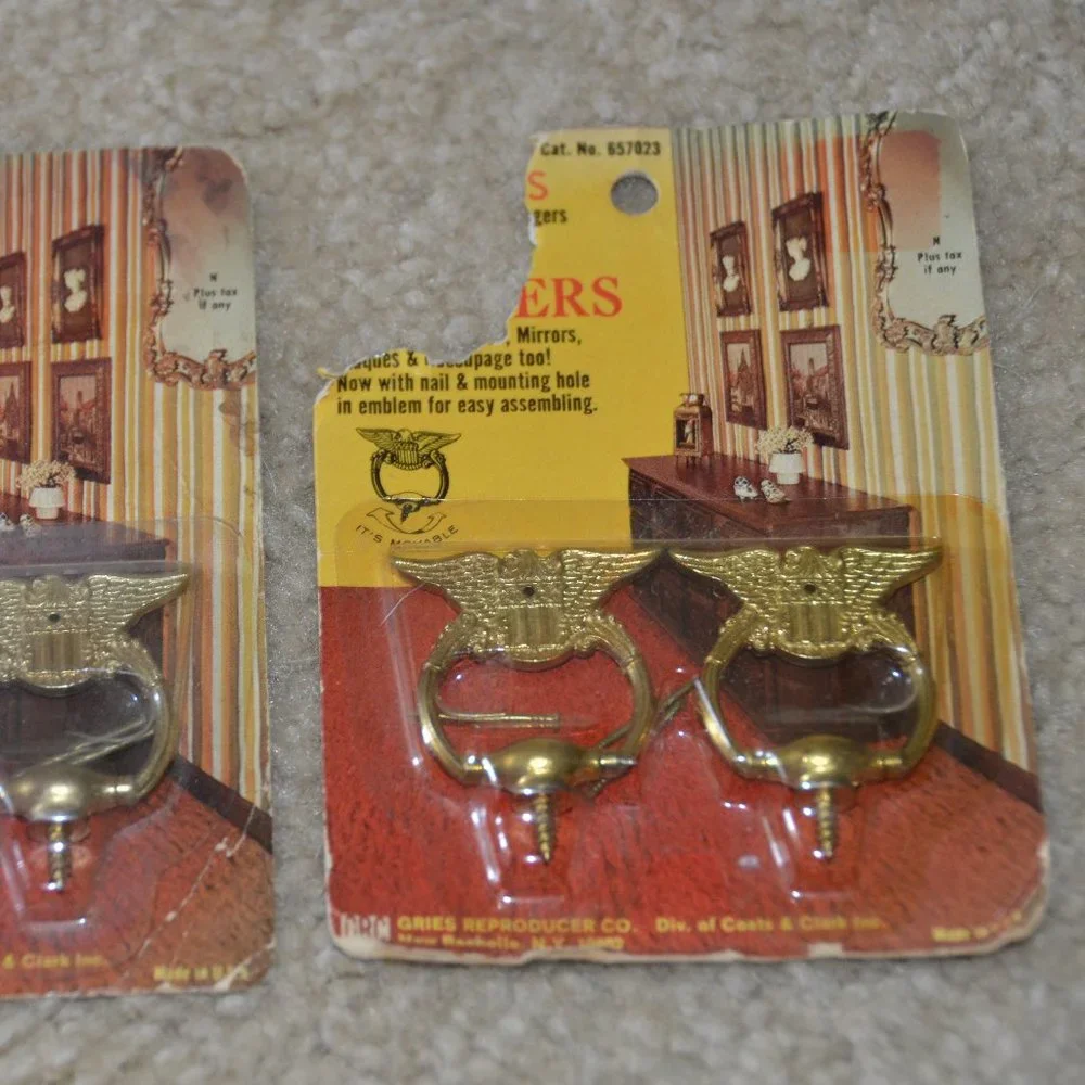 2 SETS GRIES REPRODUCERS EAGLE COLONIAL PICTURE MIRROR PLAQUE DECOUPAGE Hangers